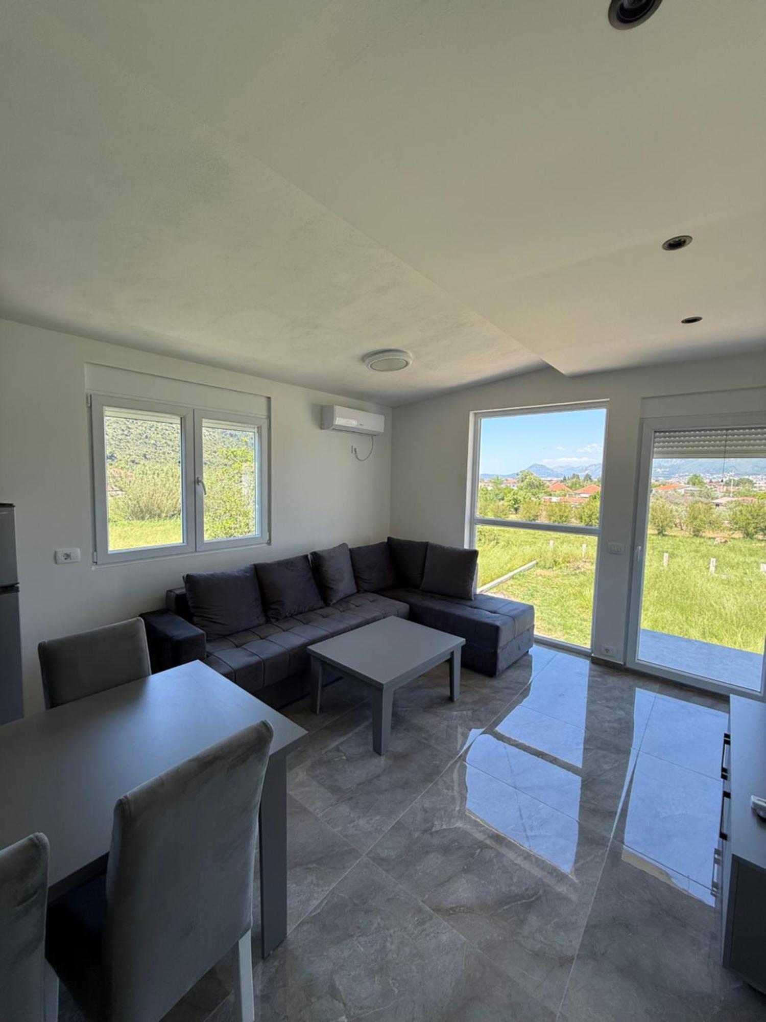 Apartament Skrijelj Bar